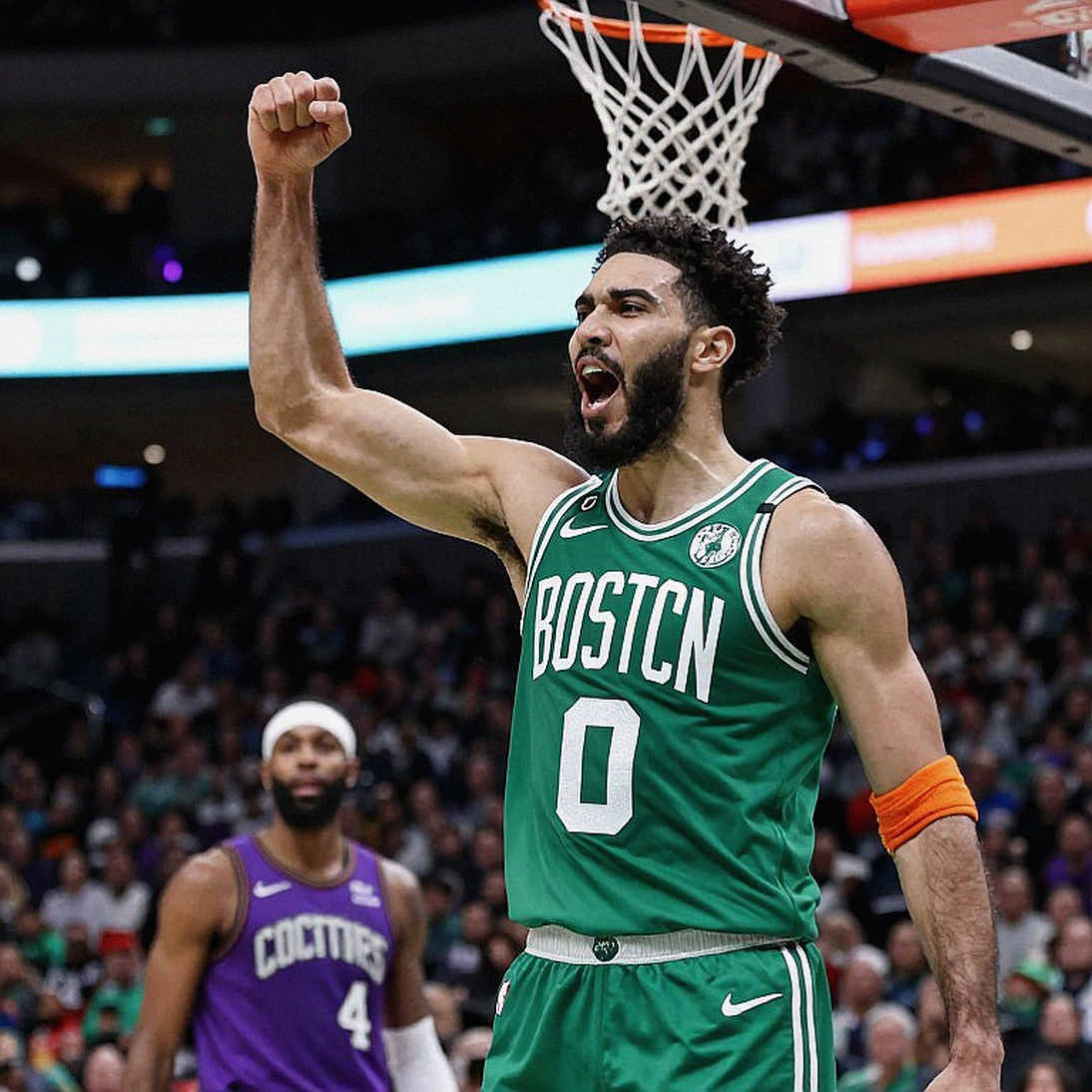 Baskonia mất Alex Len ở SuperCopa: lỗ hổng 2m13 trước cửa ải Olympiacos