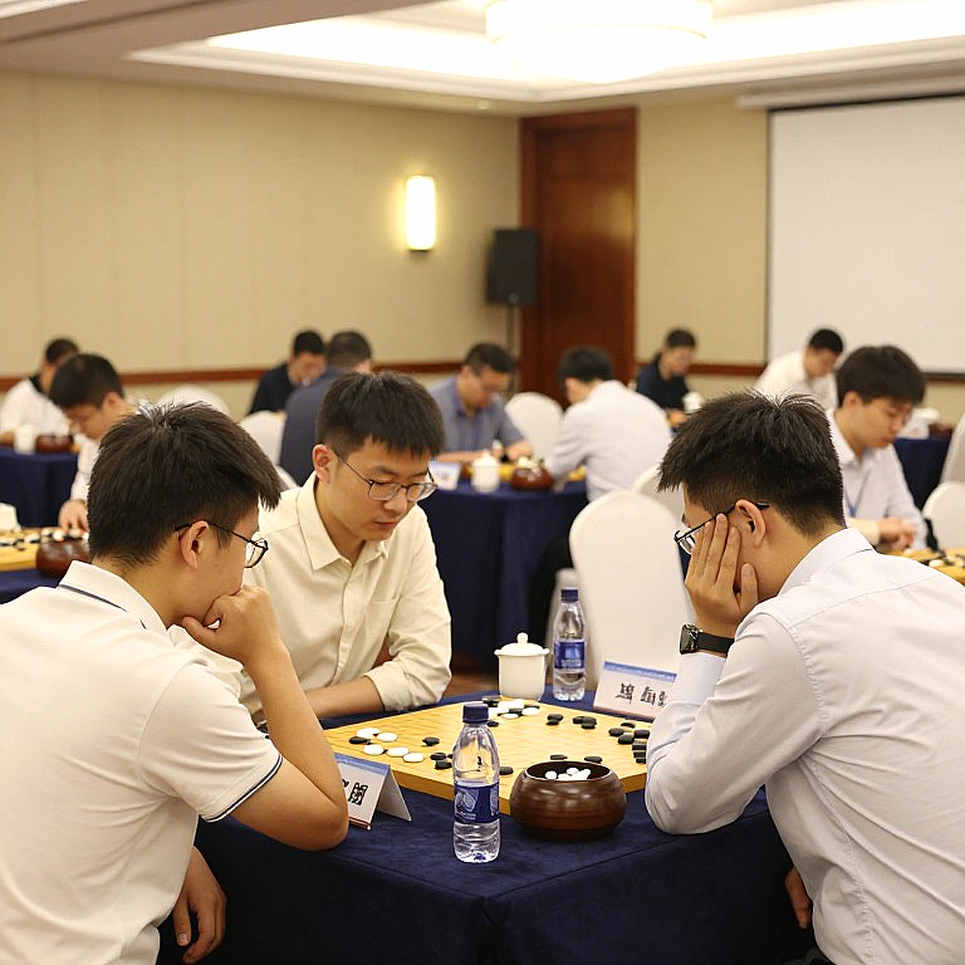 ChessBase Magazine #225: Khi tiêu đề một giải đấu trở thành vỏ bọc cho một sản phẩm